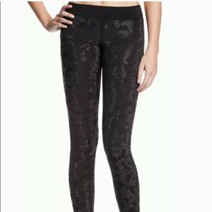 GUESS LACE PRINTED LEGGING
